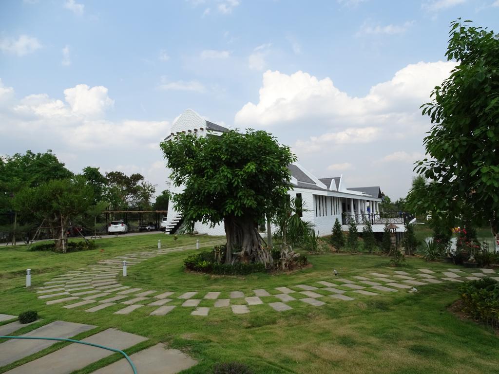 Lemon Resort Buri Ram Eksteriør billede